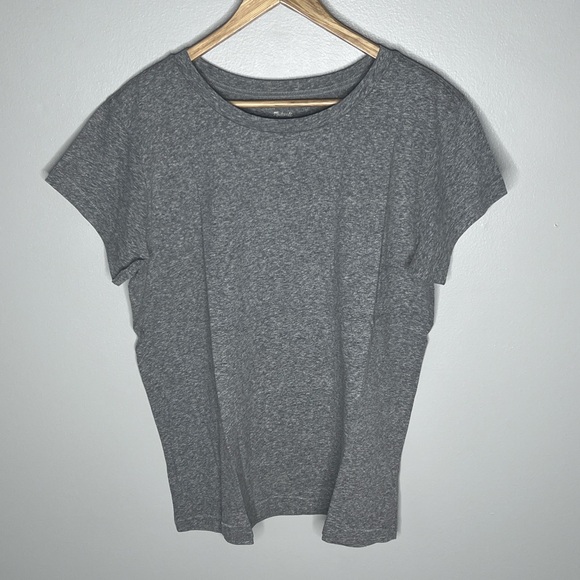 Madewell Triblend Ex-Boyfriend Tee in Grey -NWT - Picture 2 of 10